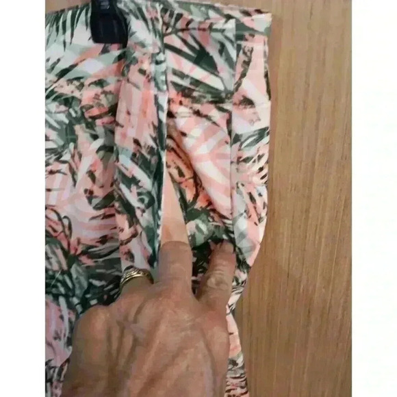 Lady Hagan (12)‎ Peach/Green Tropical Print Athletic TennisGolf Skort Women's - Picture 3 of 9